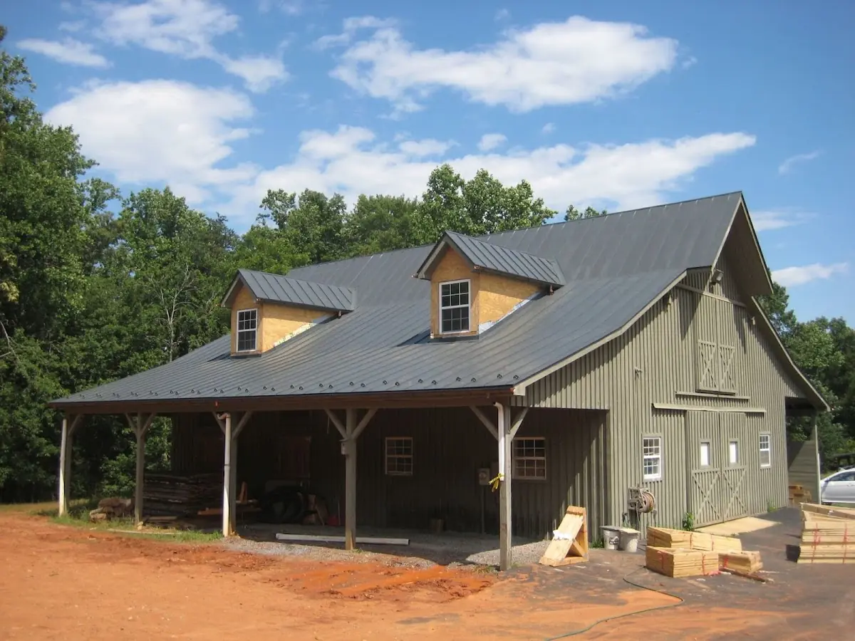 Expert Metal Roof Repair workmanship in Poinsetta